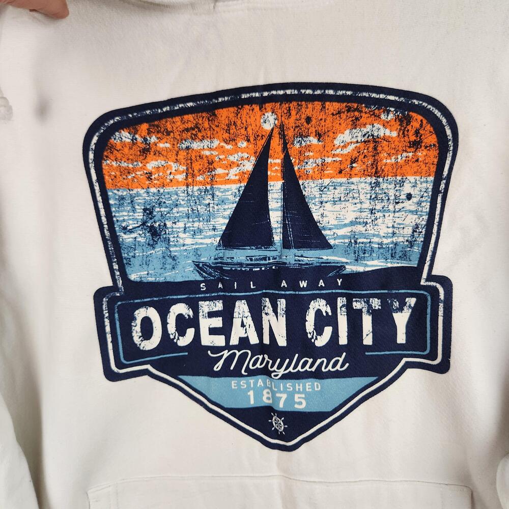 Champion Reverse Weave Hoodie Mens XL White Ocean City Maryland Sailboat Beach